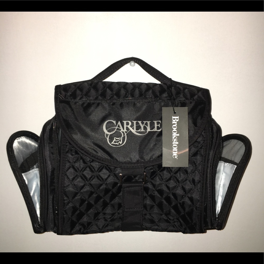 BROOKSTONE CARLYLE personal care case